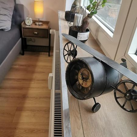 Frisch Sanierte Ferienwohnung 2 Min Vom Suedstrand - Balkon - Pay Tv Wilhelmshaven Exterior photo